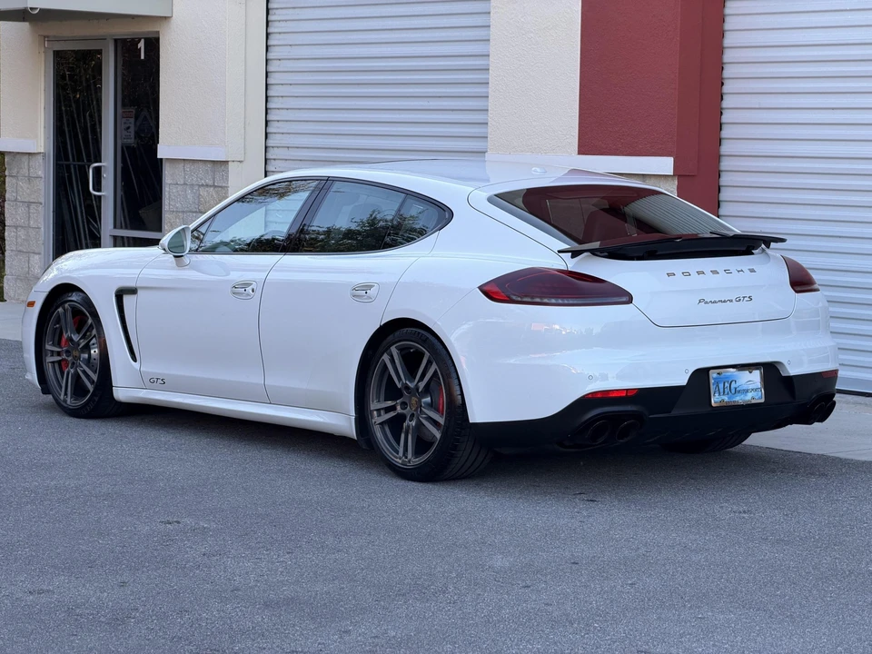 2015 Porsche 970 Panamera GTS - Image 9 of 31