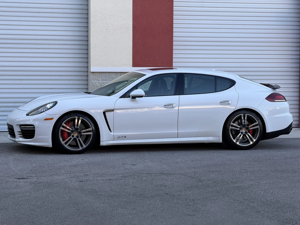 2015 Porsche 970 Panamera GTS - Image 4 of 31