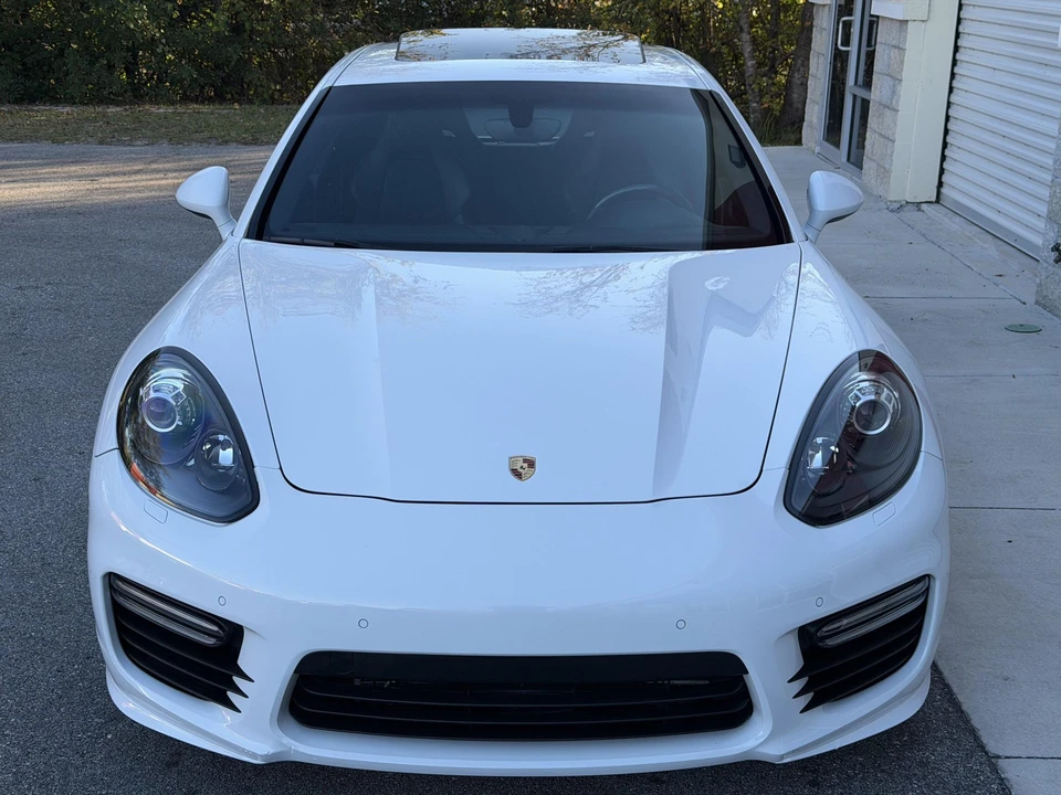 2015 Porsche 970 Panamera GTS - Image 26 of 31