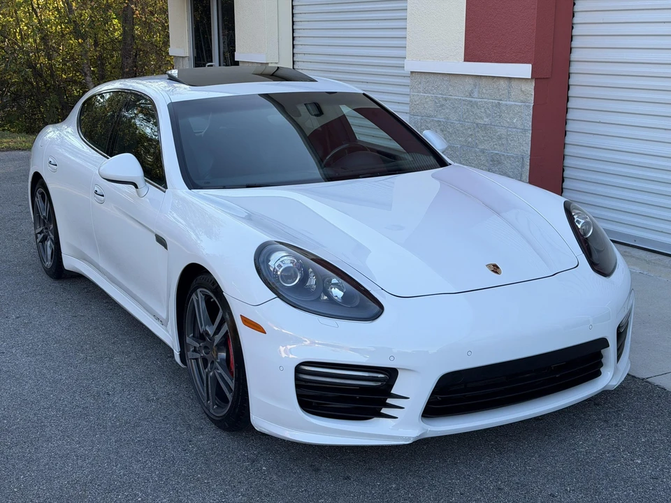 2015 Porsche 970 Panamera GTS - Image 24 of 31