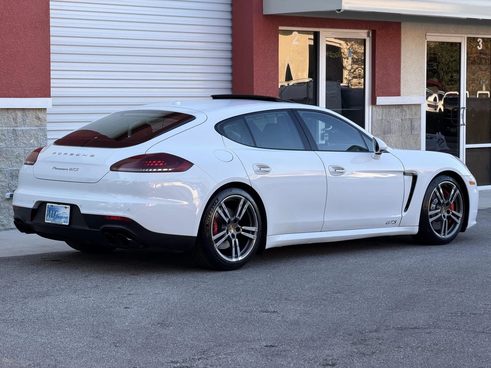 2015 Porsche 970 Panamera GTS - Image 17 of 31
