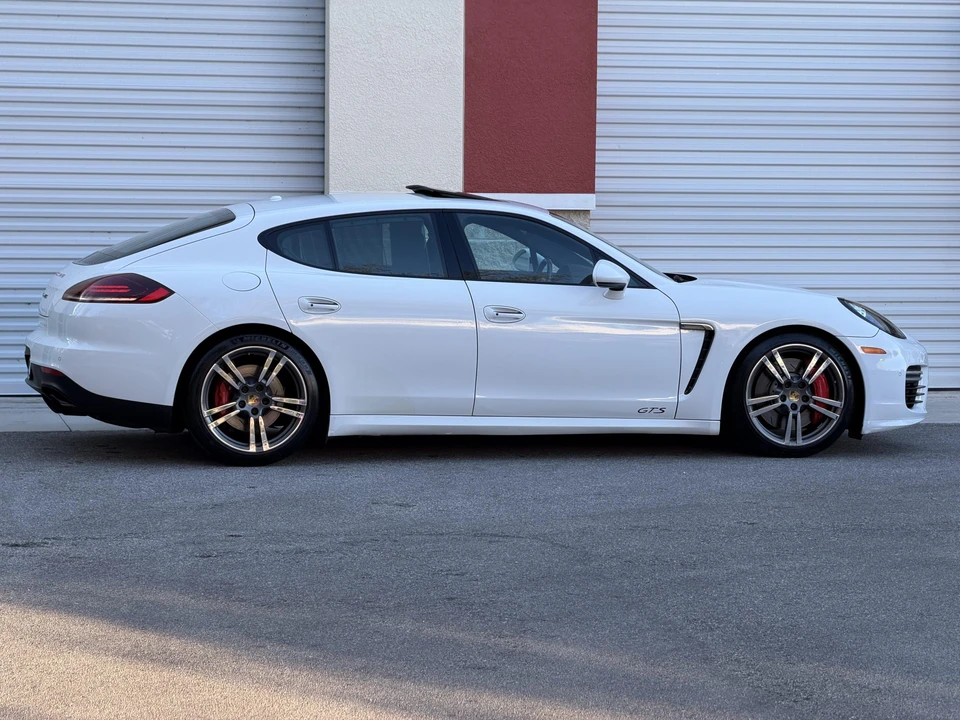 2015 Porsche 970 Panamera GTS - Image 19 of 31