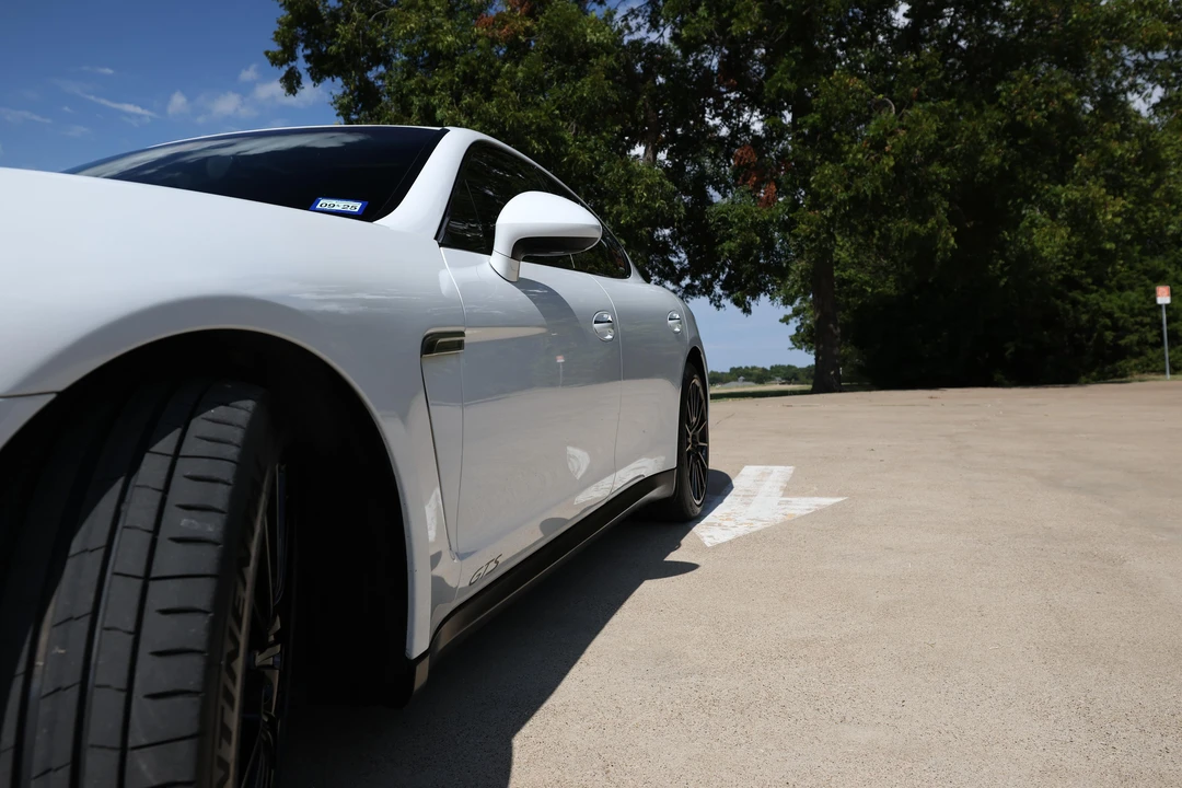 2015 Porsche 970 Panamera GTS - Image 19 of 31
