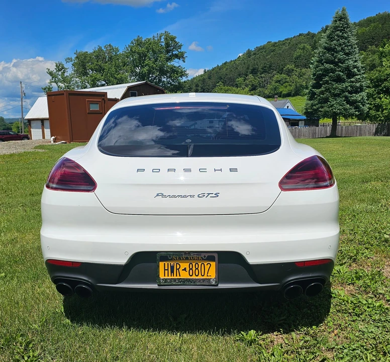 2015 Porsche 970 Panamera GTS - Image 8 of 31