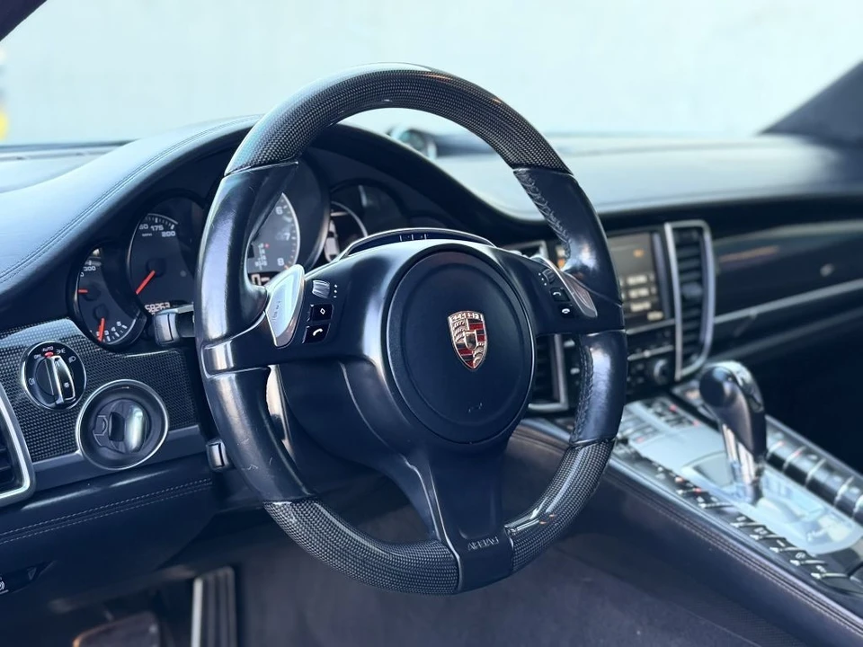 2015 Porsche 970 Panamera GTS - Image 18 of 21