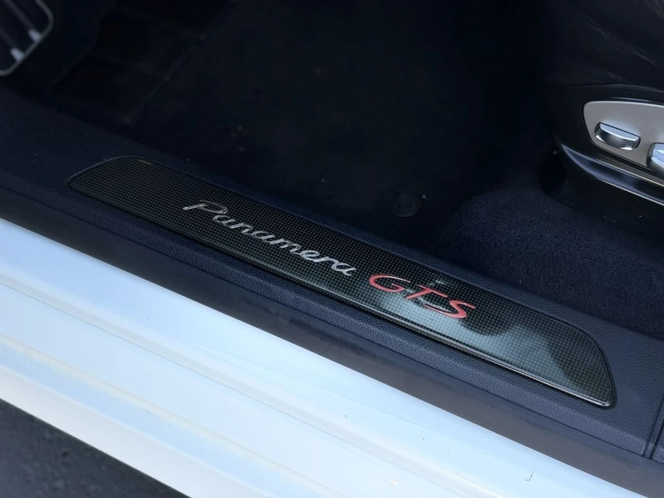 2015 Porsche 970 Panamera GTS - Image 19 of 21