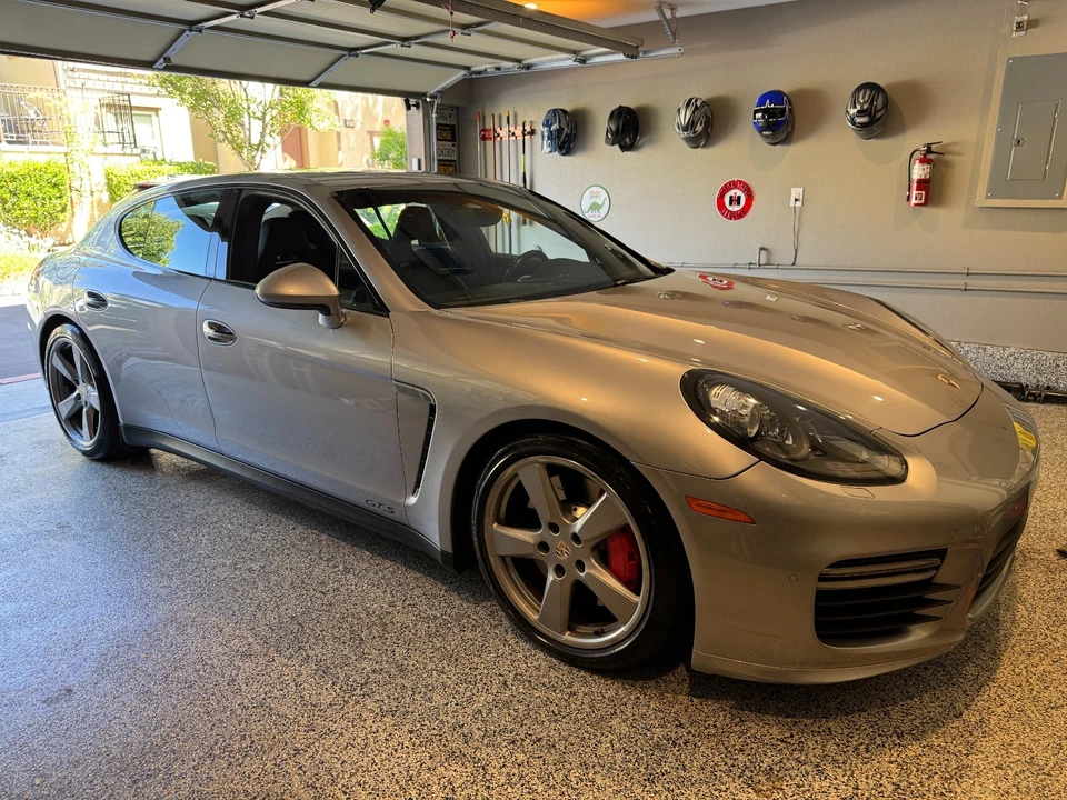 2015 Porsche 970 Panamera GTS - Image 2 of 25