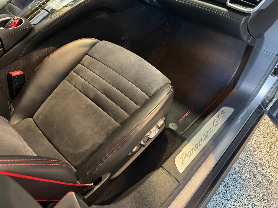 2015 Porsche 970 Panamera GTS - Image 19 of 25