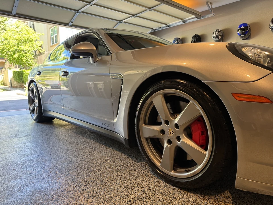 2015 Porsche 970 Panamera GTS - Image 10 of 25