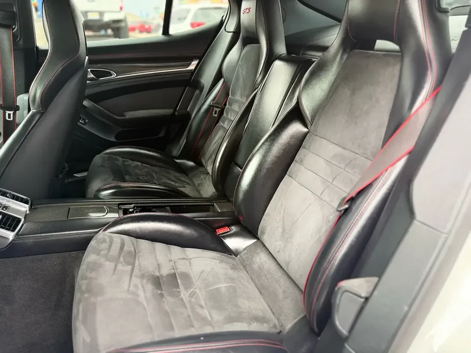 2015 Porsche 970 Panamera GTS - Image 7 of 9