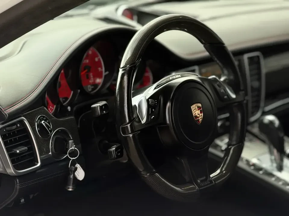 2015 Porsche 970 Panamera GTS - Image 5 of 9
