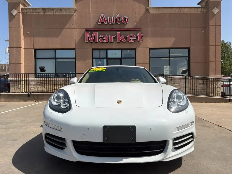 2015 Porsche 970 Panamera - Image 2 of 20