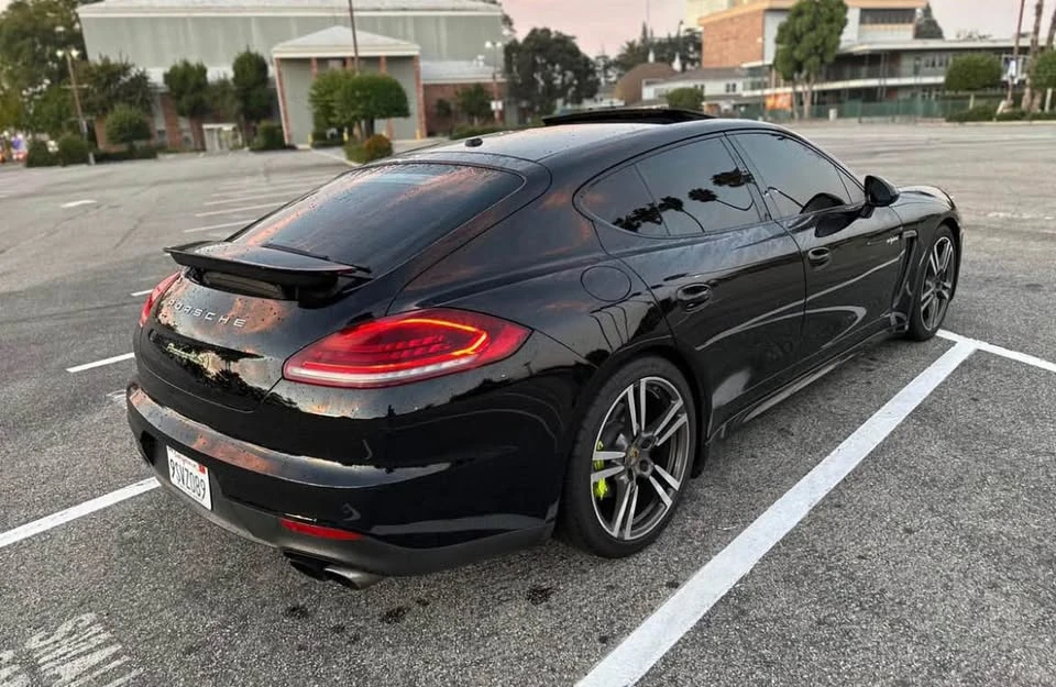 2015 Porsche 970 Panamera - Image 4 of 13