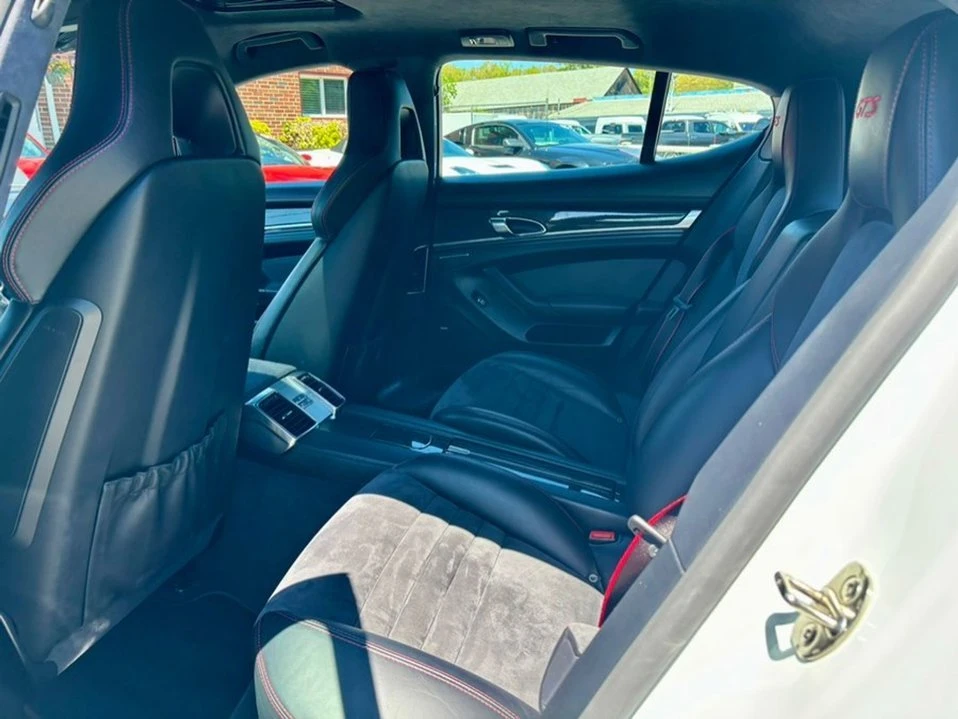 2015 Porsche 970 Panamera - Image 14 of 20