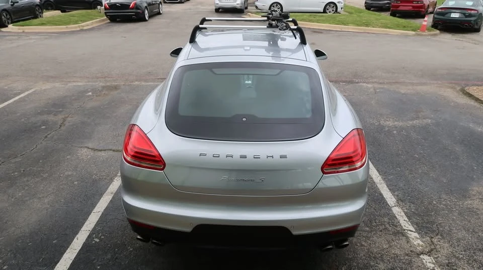 2015 Porsche Panamera - Image 10 of 20