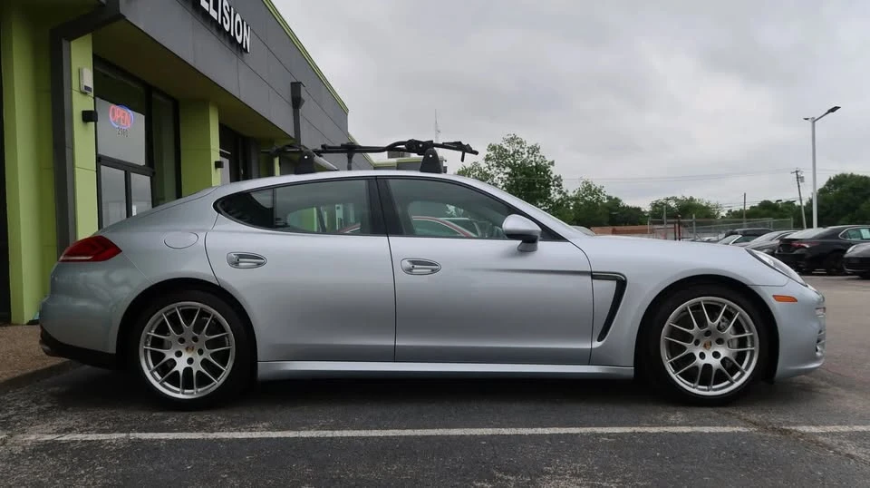2015 Porsche Panamera - Image 9 of 20