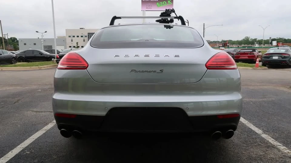 2015 Porsche Panamera - Image 4 of 20