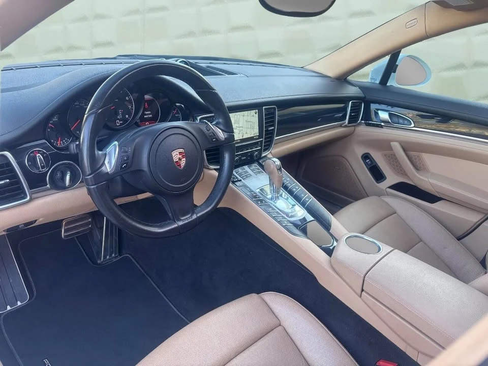 2015 Porsche 970 Panamera - Image 12 of 20