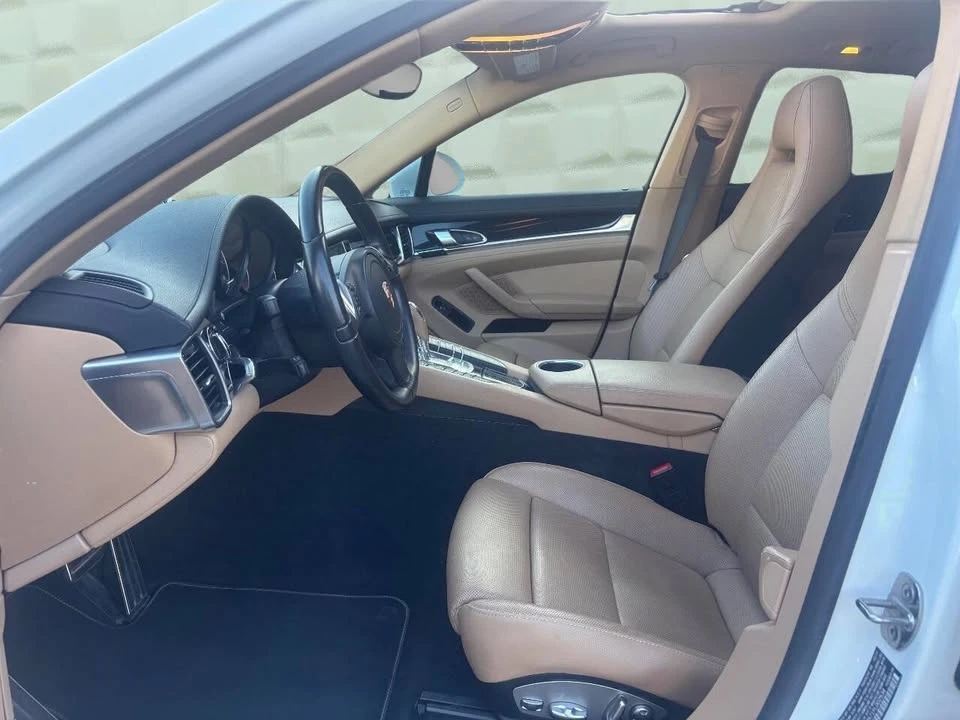 2015 Porsche 970 Panamera - Image 11 of 20