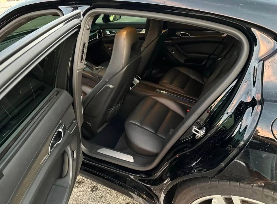 2015 Porsche 970 Panamera - Image 10 of 13