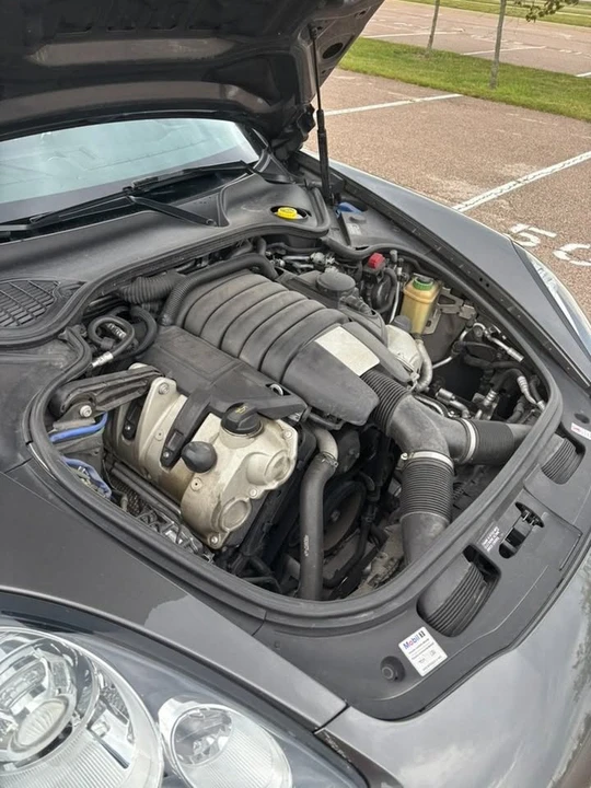2015 Porsche 970 Panamera - Image 19 of 20