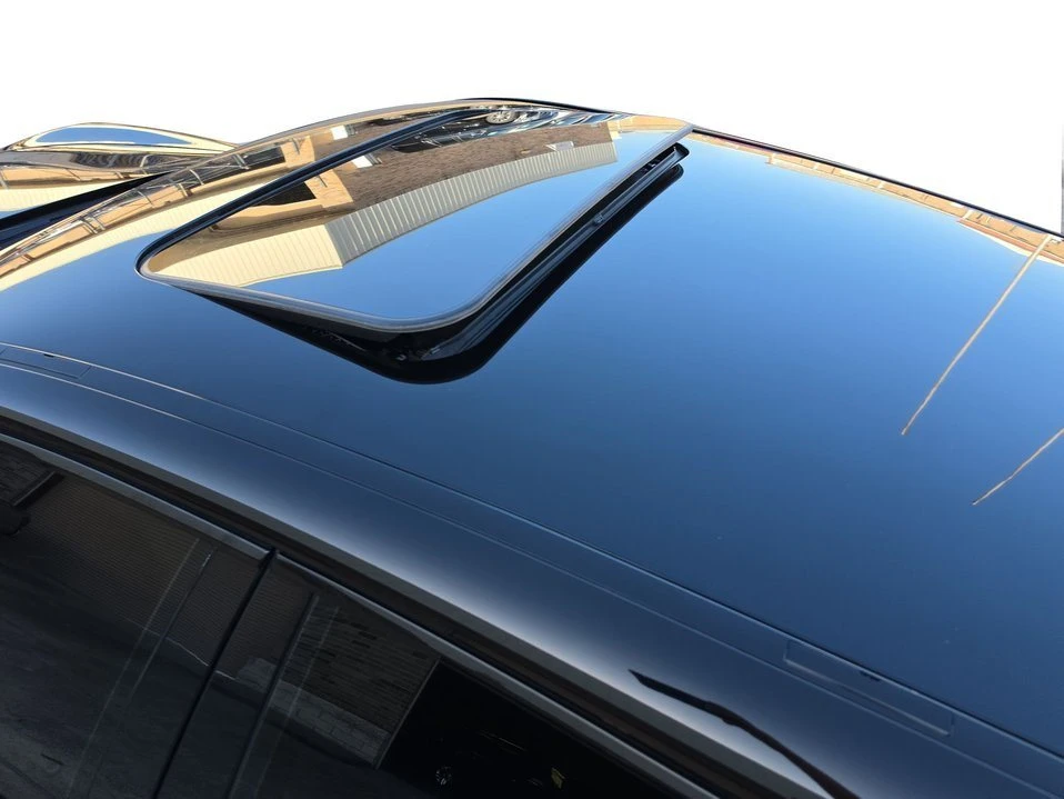 2015 Porsche 970 Panamera - Image 12 of 20