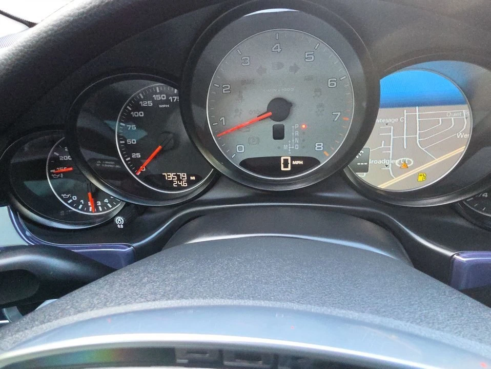 2015 Porsche 970 Panamera - Image 18 of 20