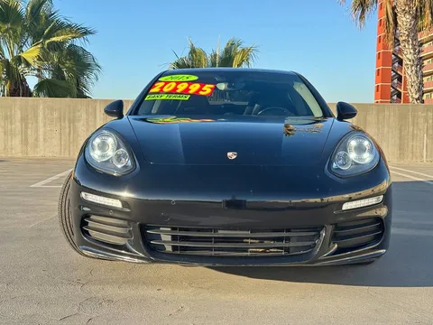 2015 Porsche Panamera