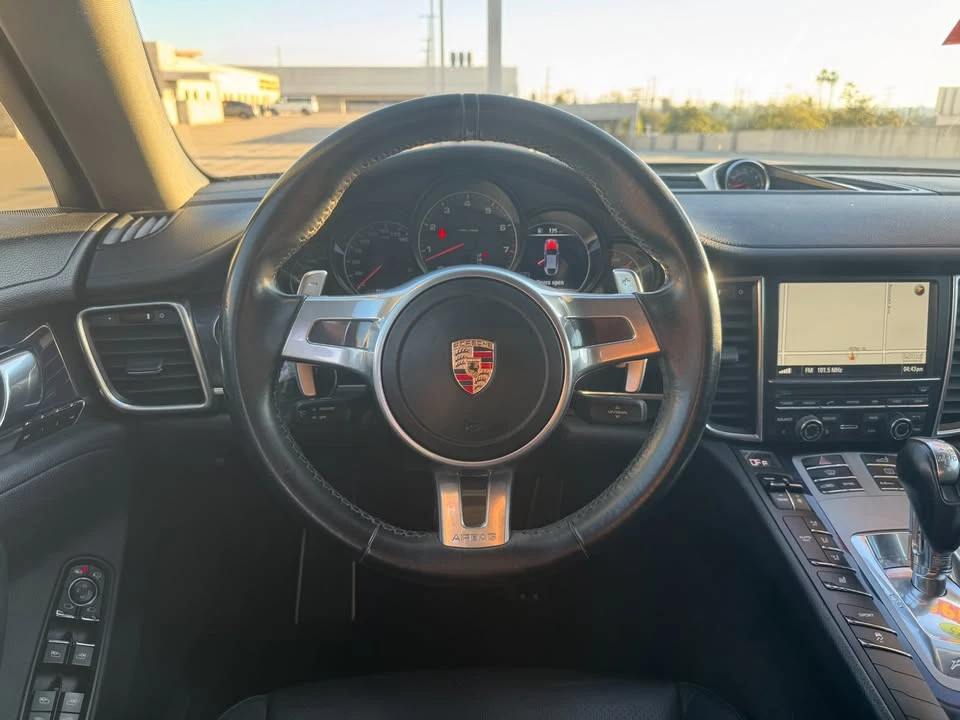 2015 Porsche 970 Panamera - Image 19 of 20