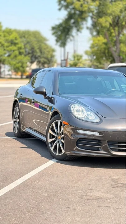 2015 Porsche 970 Panamera - Image 2 of 20