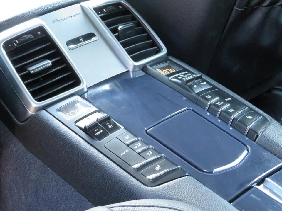 2015 Porsche 970 Panamera - Image 17 of 20