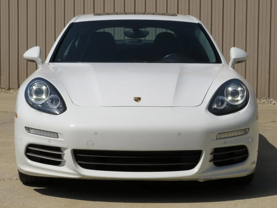 2015 Porsche 970 Panamera - Image 3 of 20