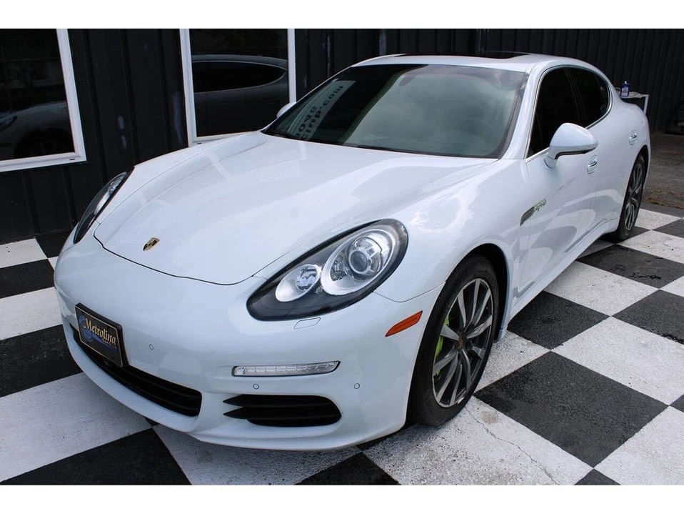 2015 Porsche Panamera - Image 3 of 20