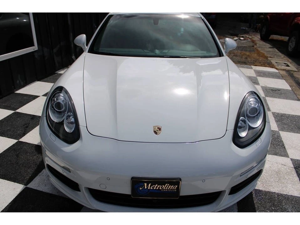 2015 Porsche Panamera - Image 11 of 20