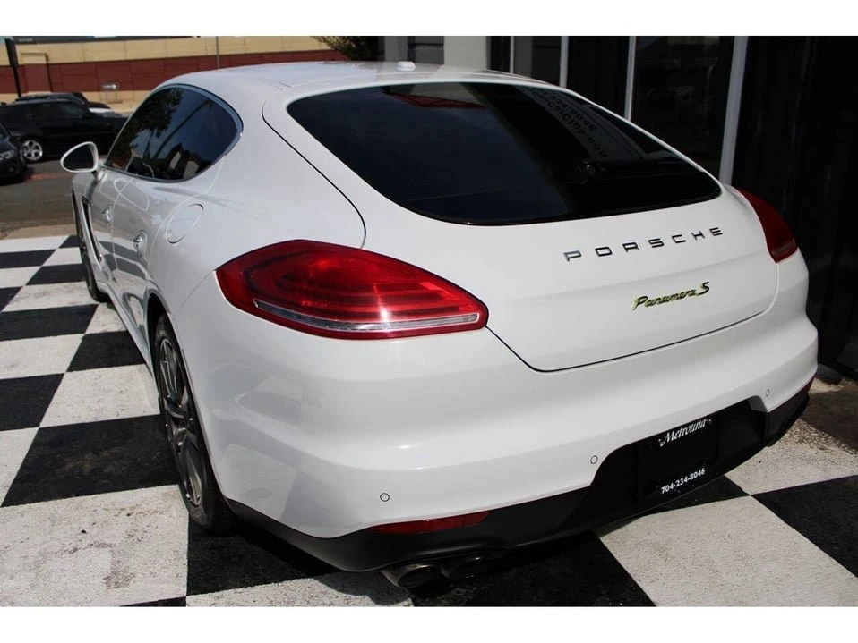 2015 Porsche Panamera - Image 7 of 20