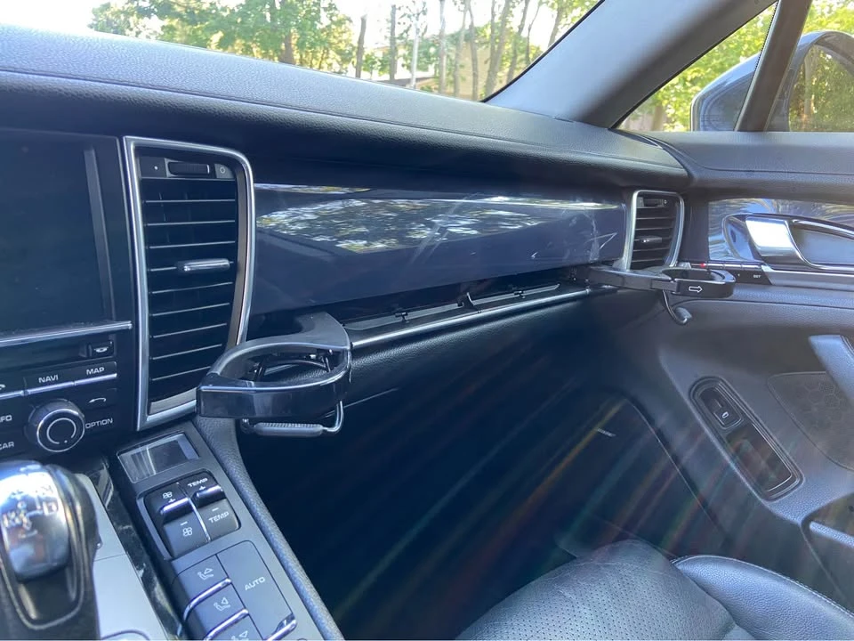 2015 Porsche Panamera - Image 15 of 18