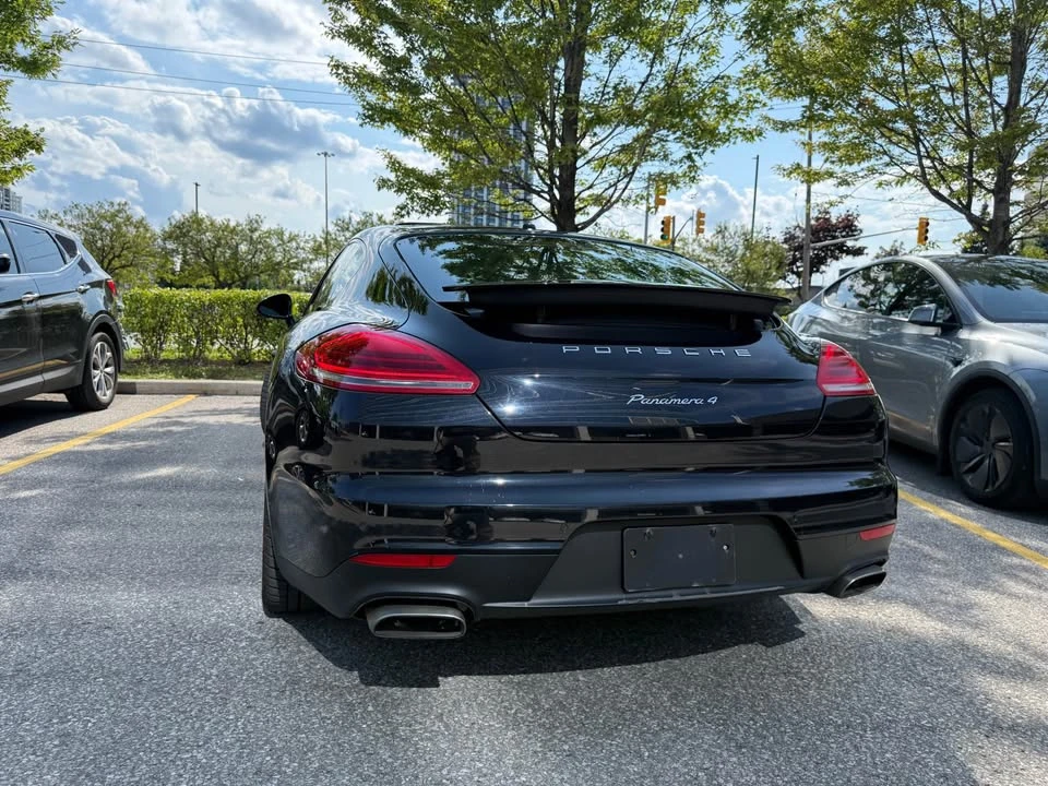 2015 Porsche Panamera - Image 6 of 18