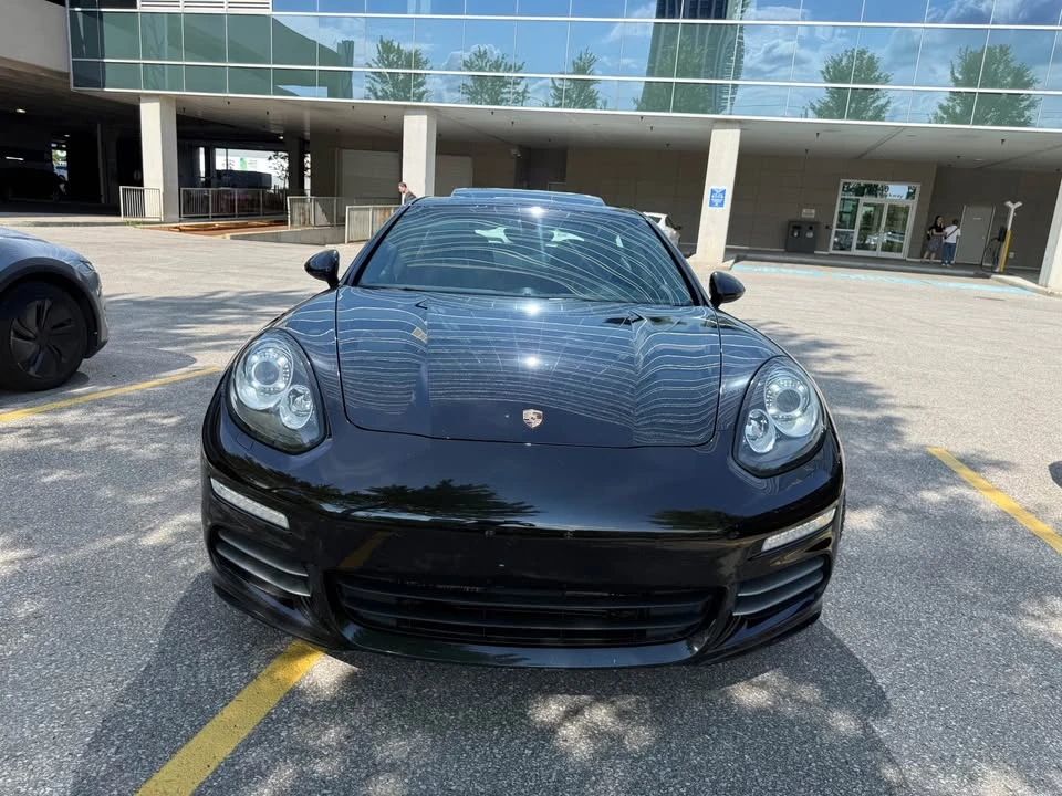 2015 Porsche Panamera - Image 9 of 18