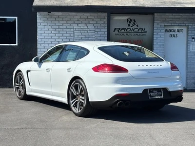 2015 Porsche 970 Panamera S - Image 17 of 31
