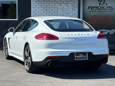 2015 Porsche 970 Panamera S - Image 14 of 31
