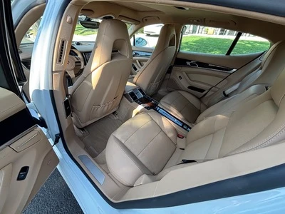 2015 Porsche 970 Panamera S - Image 28 of 31