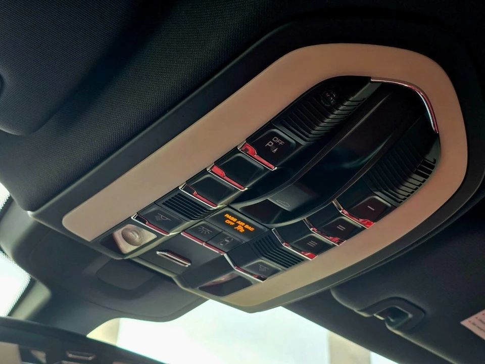 2015 Porsche 970 Panamera S - Image 19 of 21
