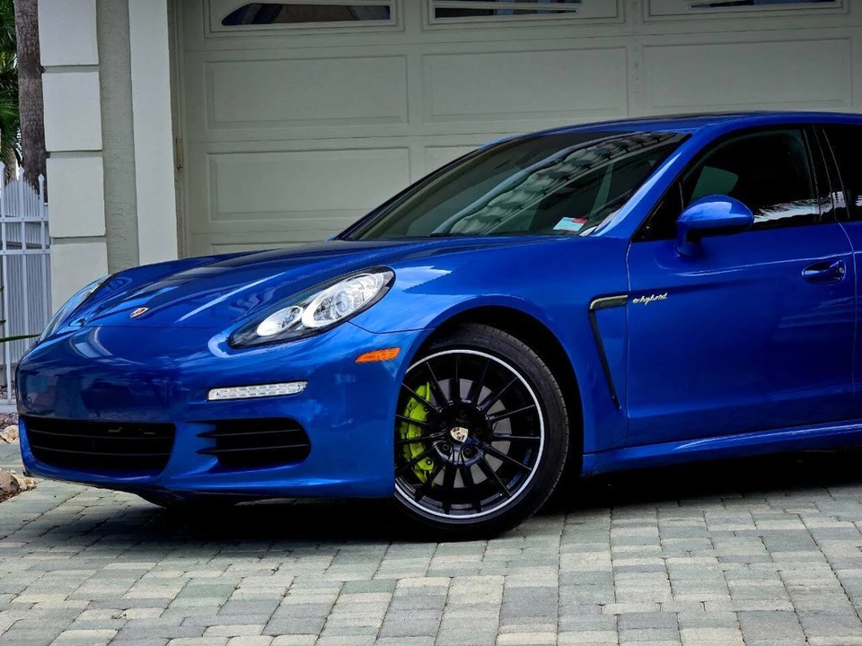 2015 Porsche 970 Panamera S - Image 2 of 21