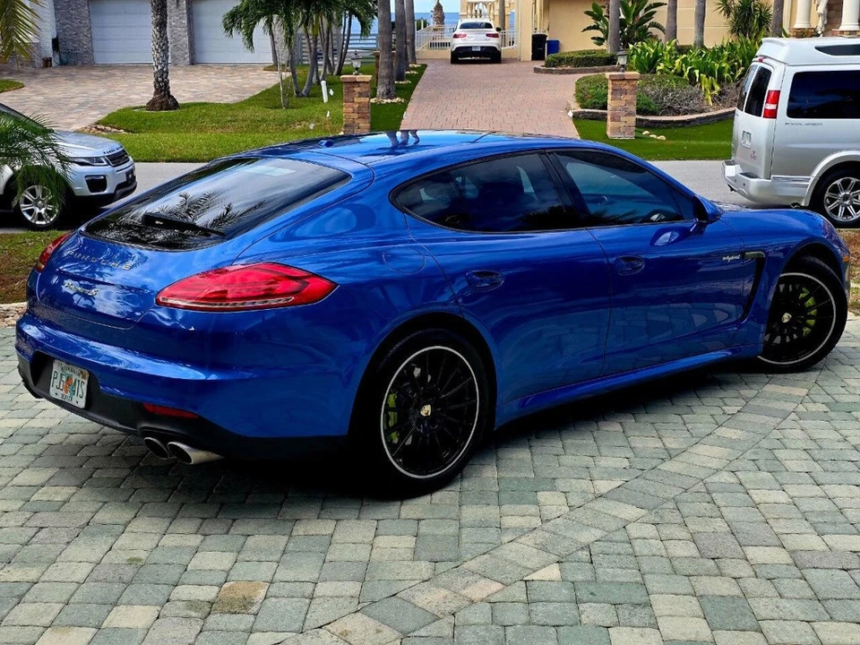 2015 Porsche 970 Panamera S - Image 9 of 21