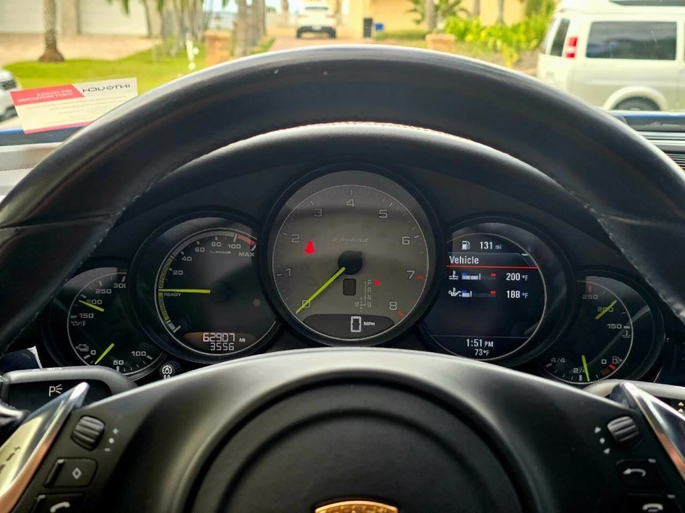 2015 Porsche 970 Panamera S - Image 14 of 21