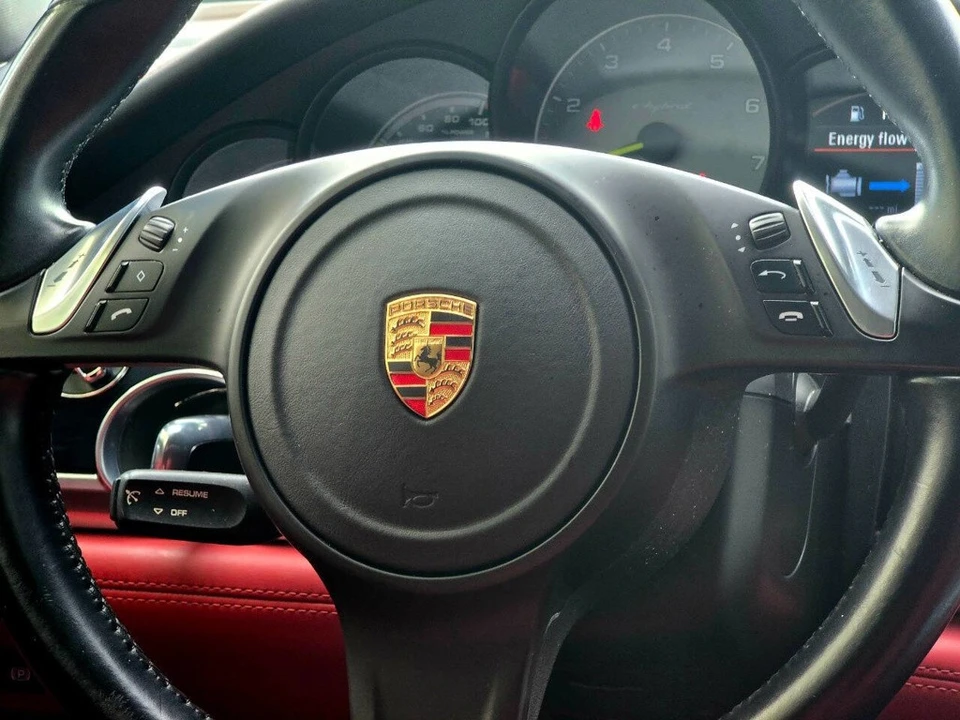 2015 Porsche 970 Panamera S - Image 13 of 21