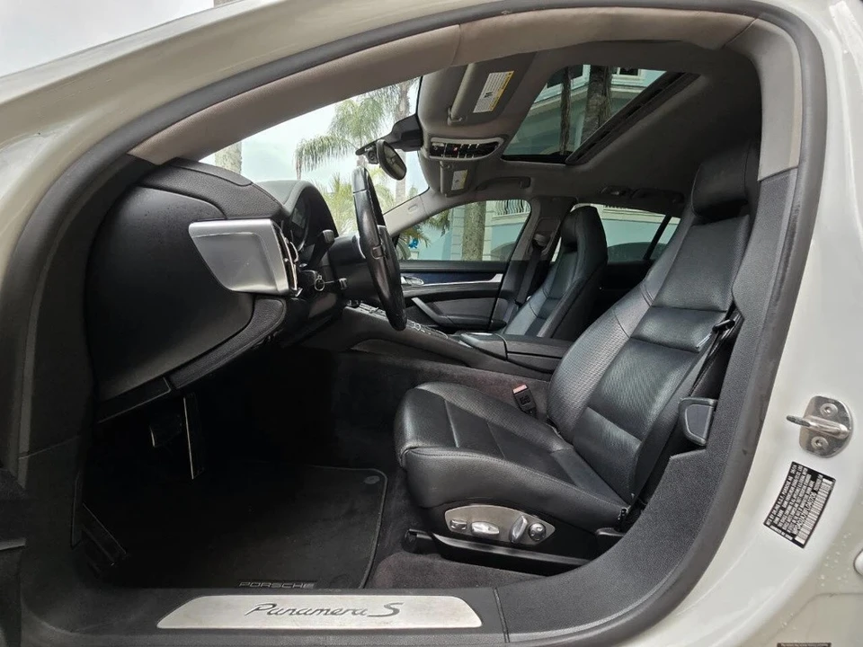 2015 Porsche 970 Panamera S - Image 21 of 21
