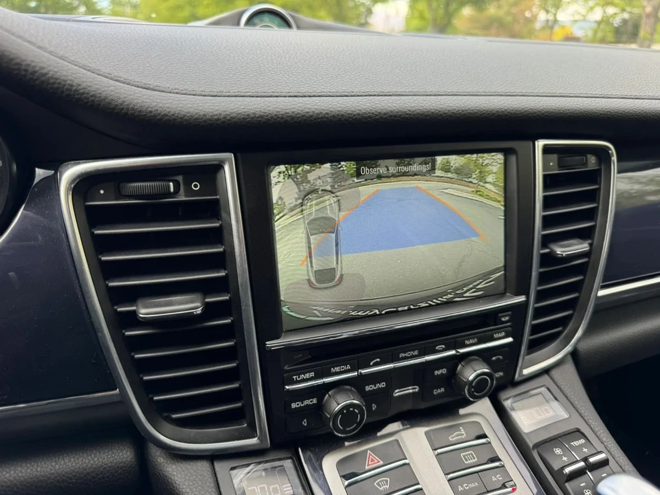 2015 Porsche 970 Panamera S - Image 8 of 31