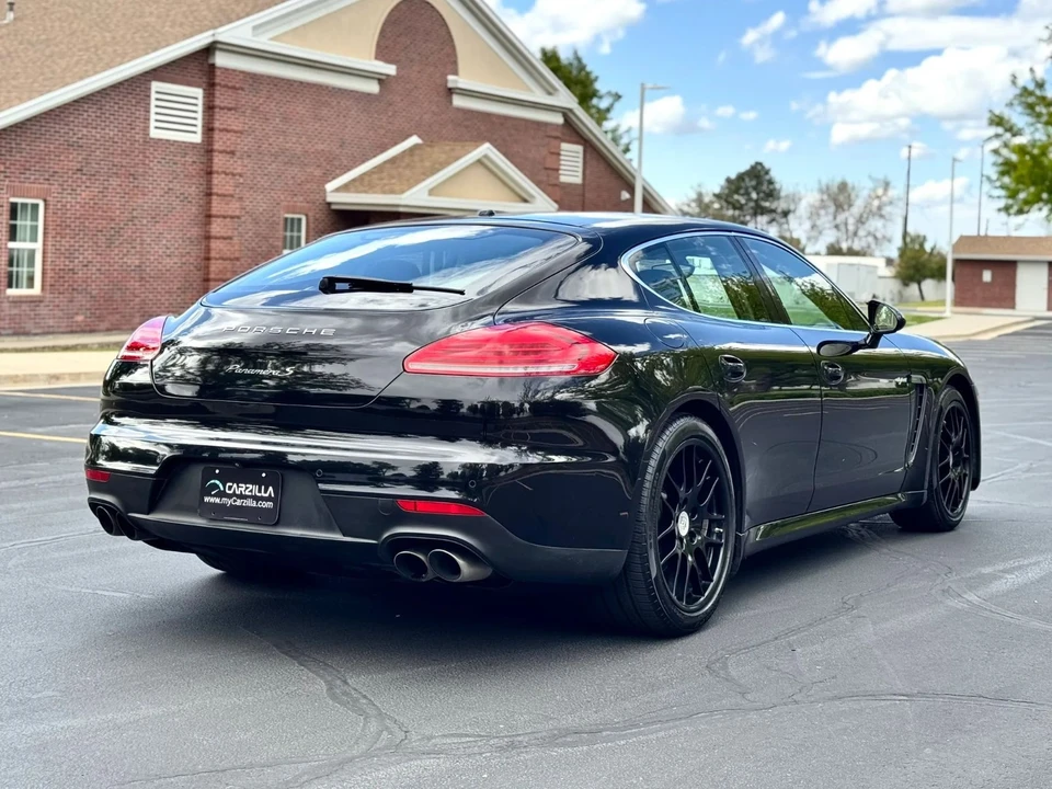 2015 Porsche 970 Panamera S - Image 4 of 31