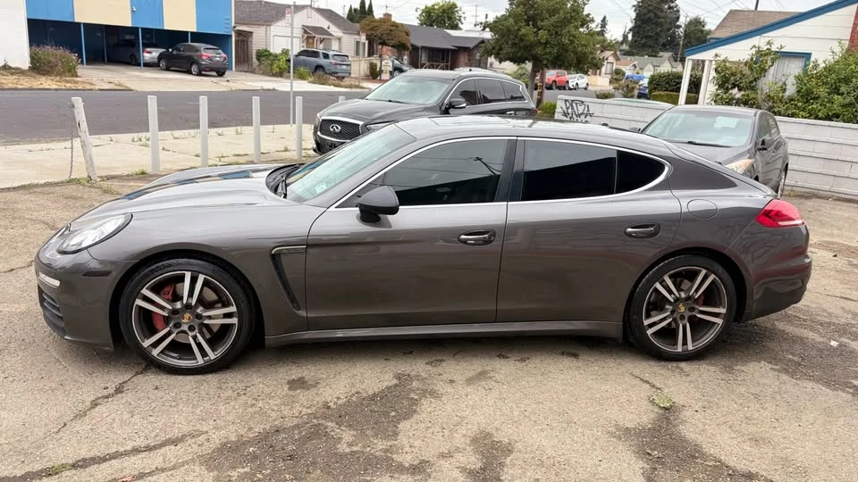 2015 Porsche 970 Panamera S - Image 2 of 17